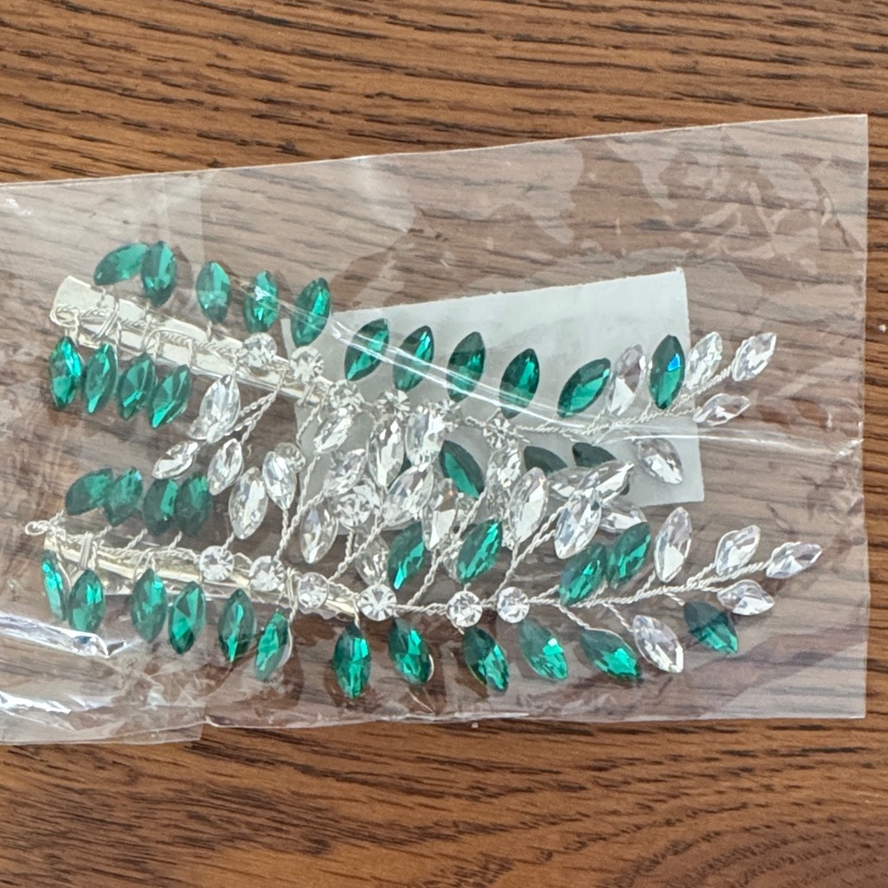 Green and Silver Hair Clip